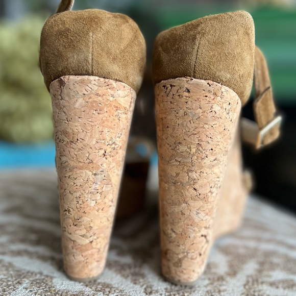 JIMMY CHOO wedges brown suede ankle strap wedges - Picture 13 of 13